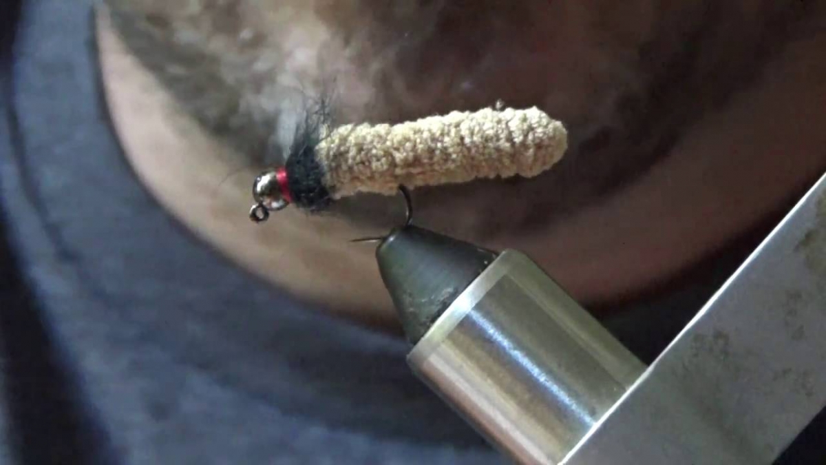 HOW TO TIE THE DUST MOP FLY!!